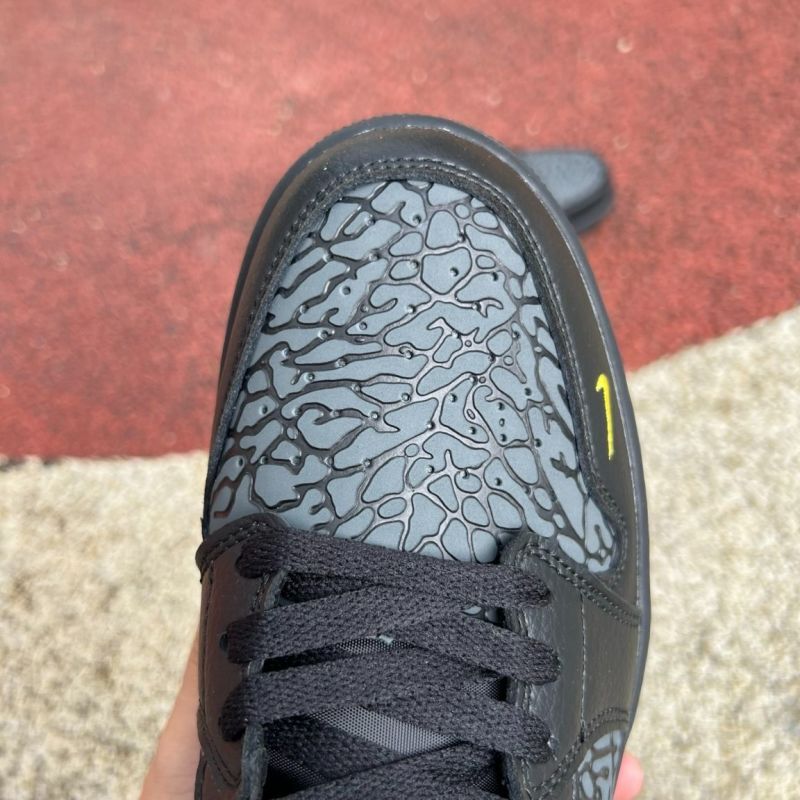 Air Jordan 1 Low SE "Elephant Print" Black Yellow Ochre DZ4130-007 - Image 4