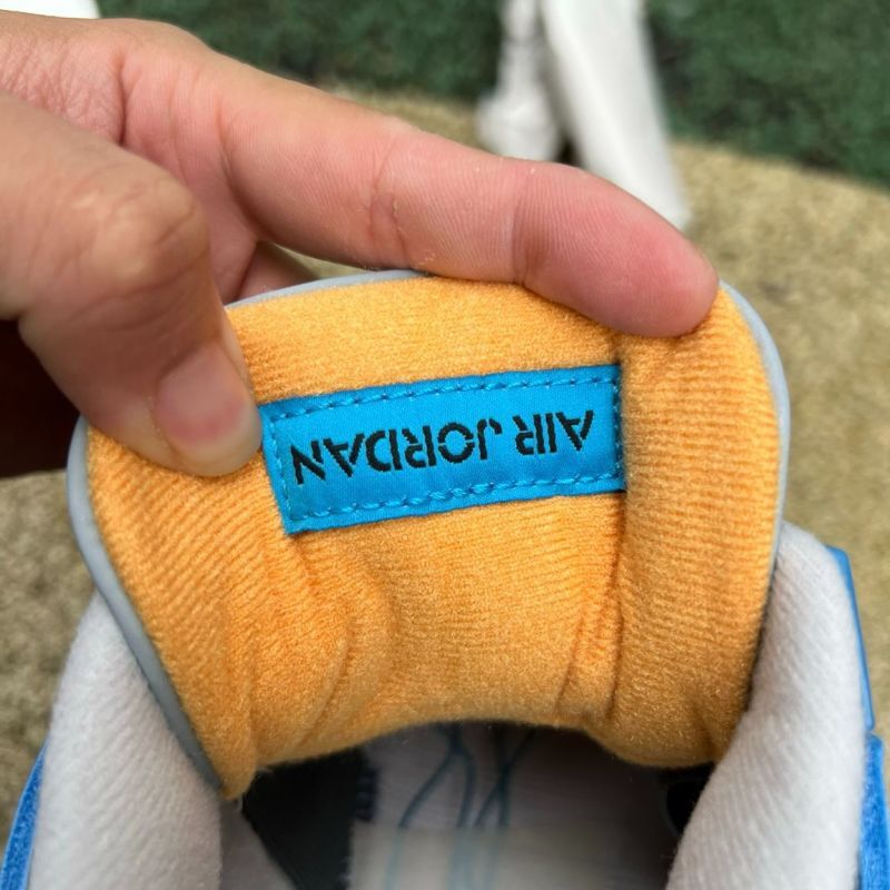 Air Jordan 4 Retro "Cool Grey University Blue" - Image 4