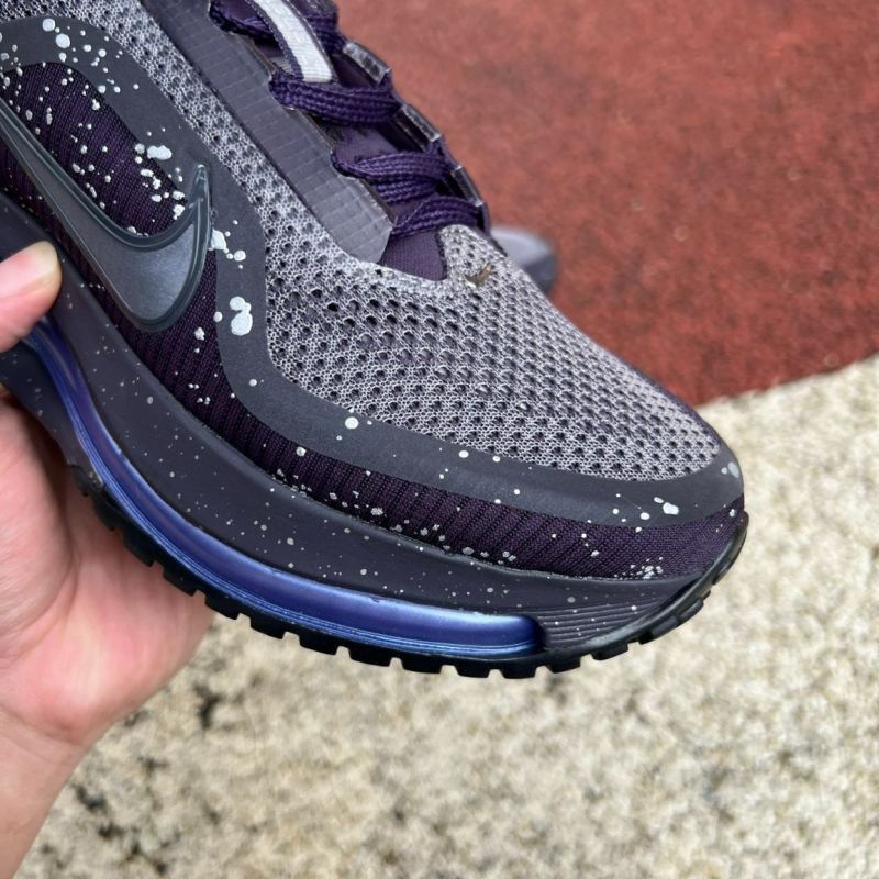 Nike Air Zoom Indigo Speckled Running Shoes with Metallic Silver Swoosh - Image 3