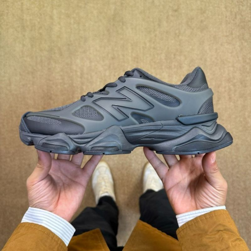 New Balance 9060 Triple Black U9060BLK