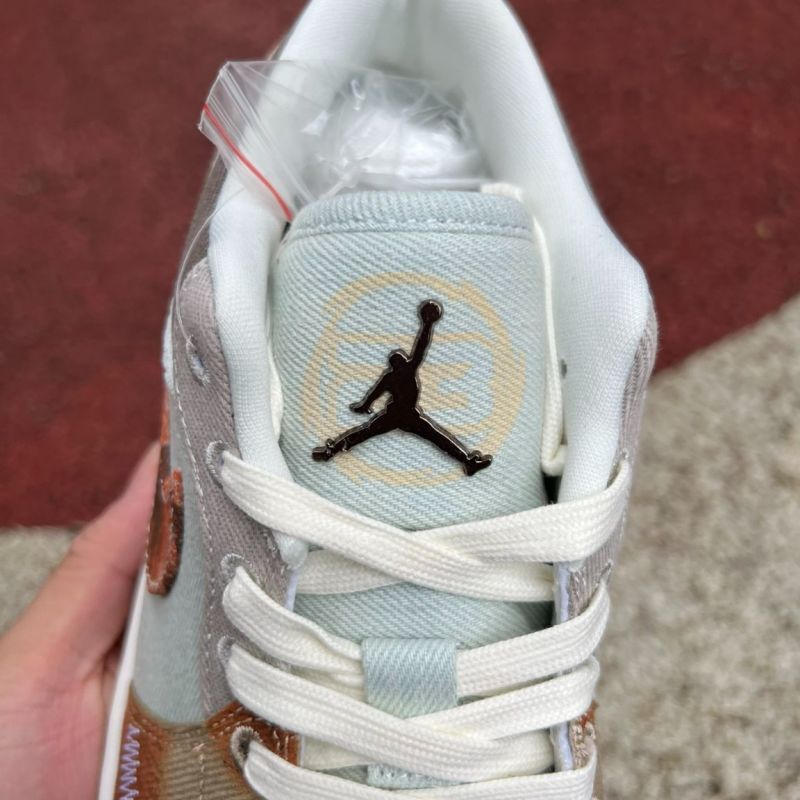 Air Jordan 1 Low SE Craft Celestine Blue DO9941-400 - Image 5