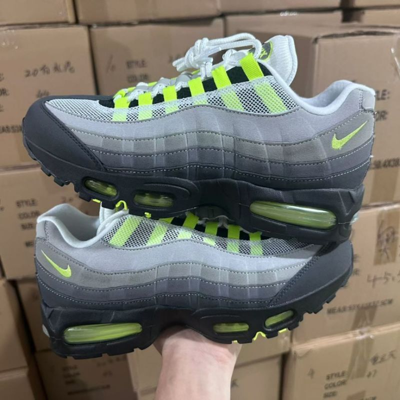 Nike Air Max 95 OG Neon CT1689-001 - Image 10
