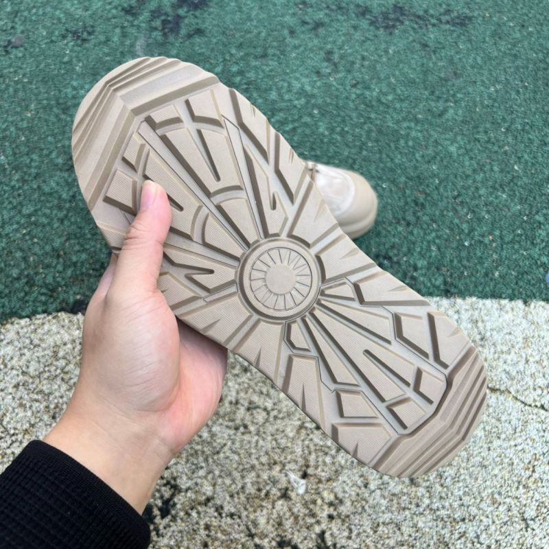 UGG Highland Hi Heritage Suede Boot Dune - Image 6