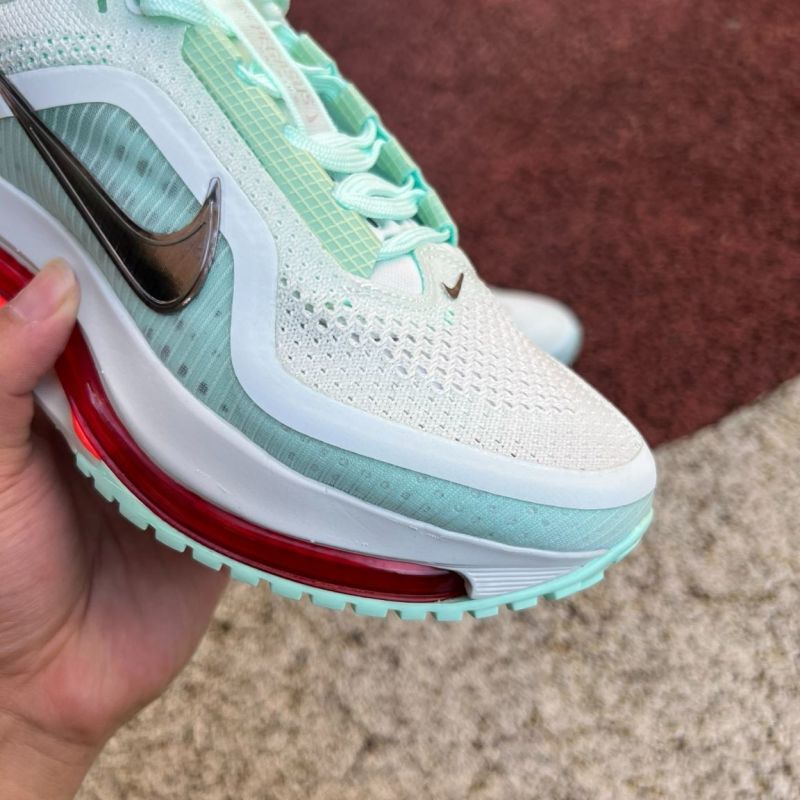 Nike Air Zoom Vomero 16 Barely Green Metallic Bronze Bright Crimson - Image 3