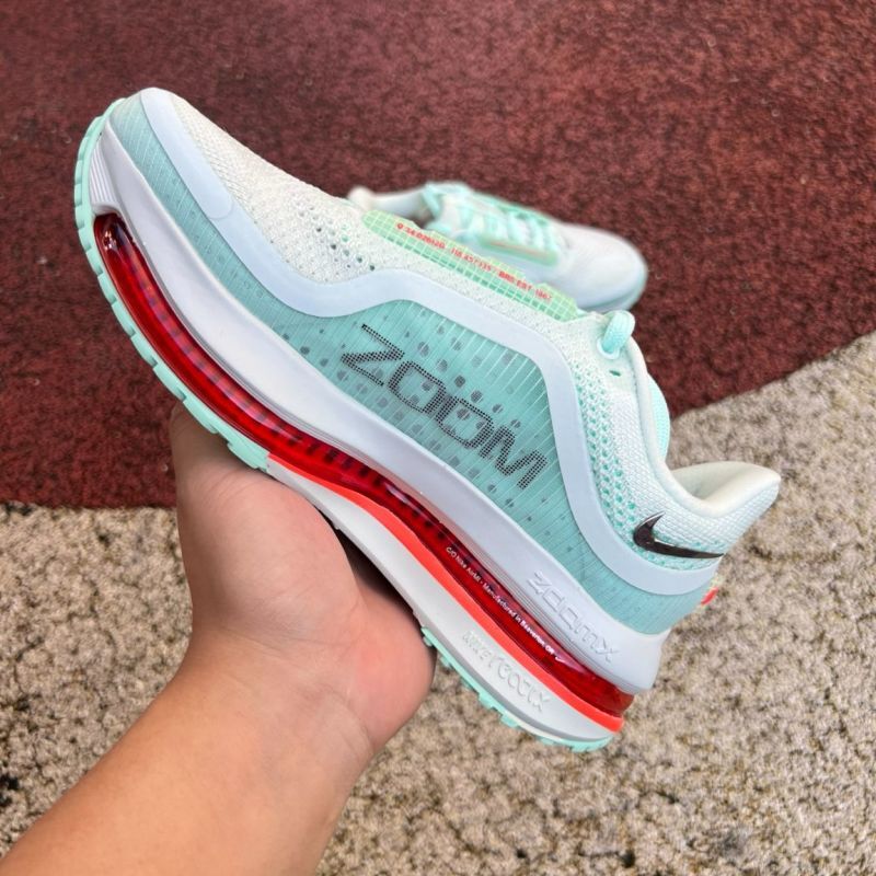 Nike Air Zoom Vomero 16 Barely Green Metallic Bronze Bright Crimson - Image 7