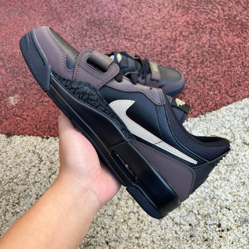 Travis Scott x Nike Air Trainer 1 SP 'Archaeo Brown' DR0915-200 - Image 7