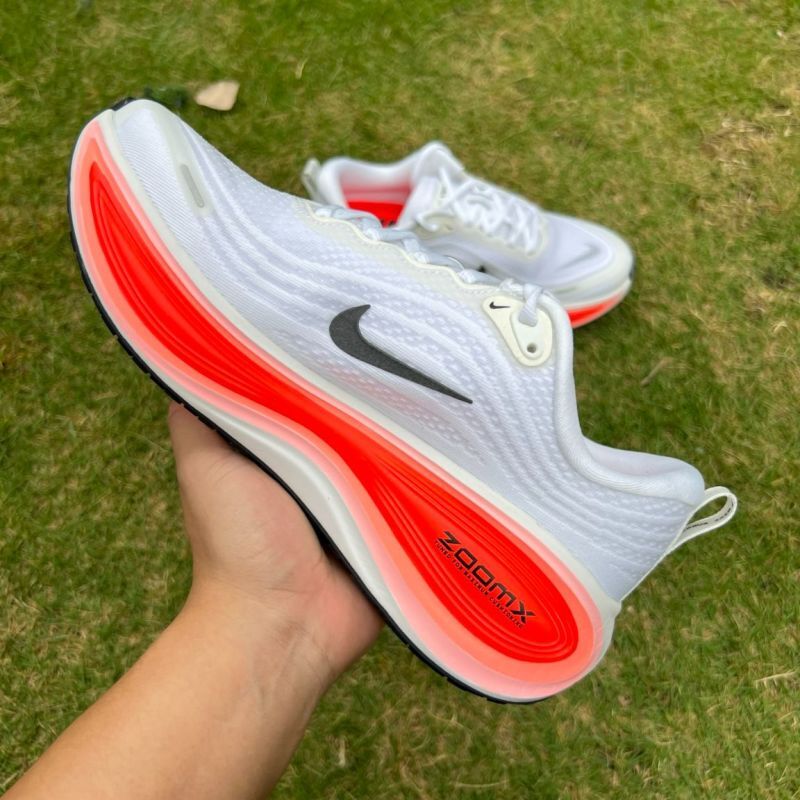 Nike ZoomX Invincible Run Flyknit 3 White Black Bright Crimson FB6588-100 - Image 7