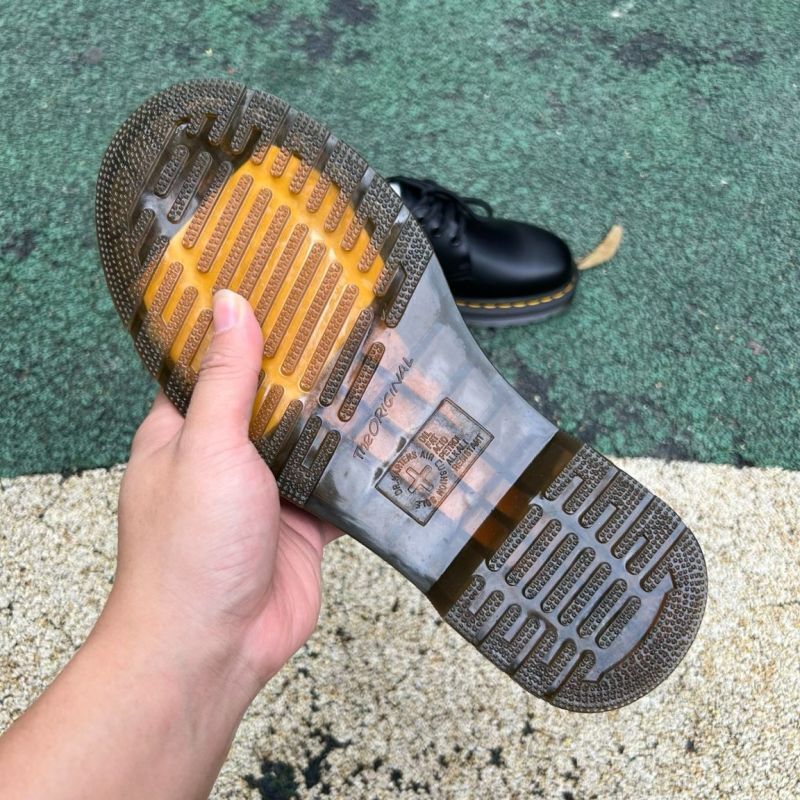 Dr. Martens 1461 Quad Smooth Leather Platform Shoes Black - Image 6