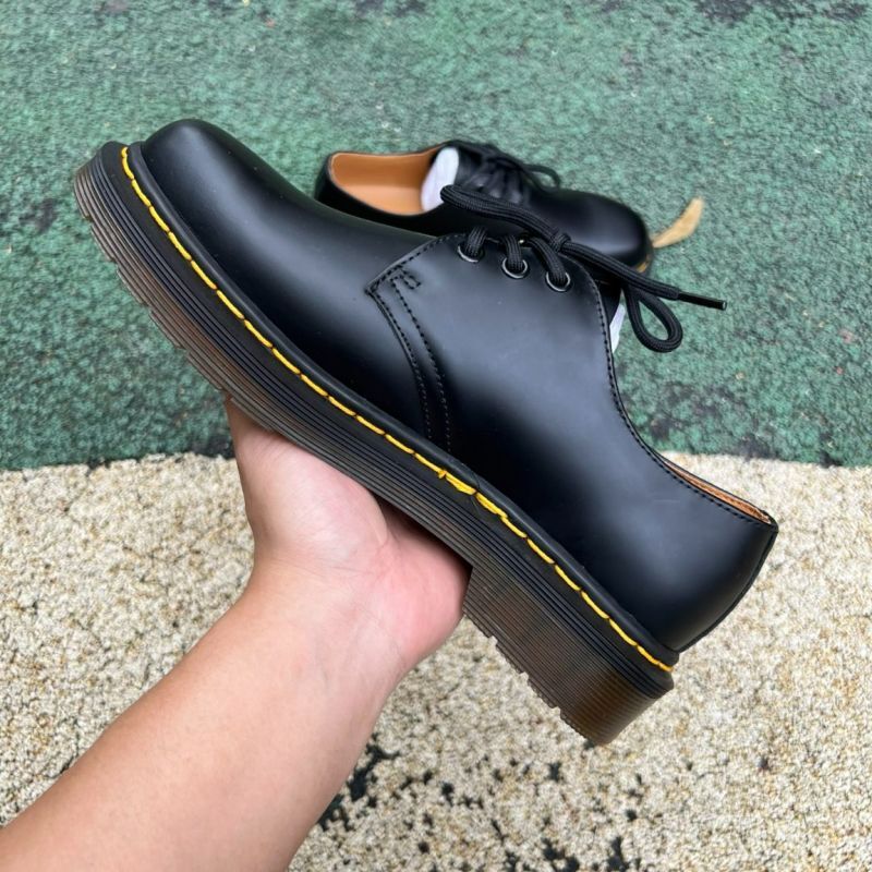 Dr. Martens 1461 Quad Smooth Leather Platform Shoes Black - Image 7