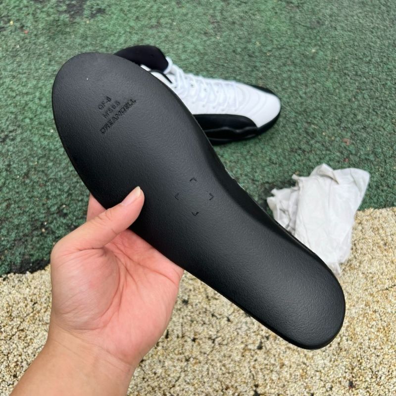 Air Jordan 12 Royalty CT8013-170 - Image 5