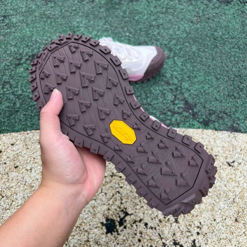 KOLON SPORT Xtra Trail Hiking Shoes Beige Pink Brown Vibram - Image 6