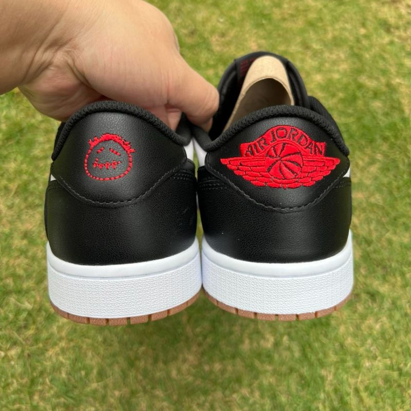 Air Jordan 1 Low White Black Gum Light Brown - Image 4