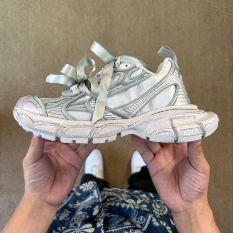 Balenciaga Runner Sneaker Ribbon Laces Light Grey