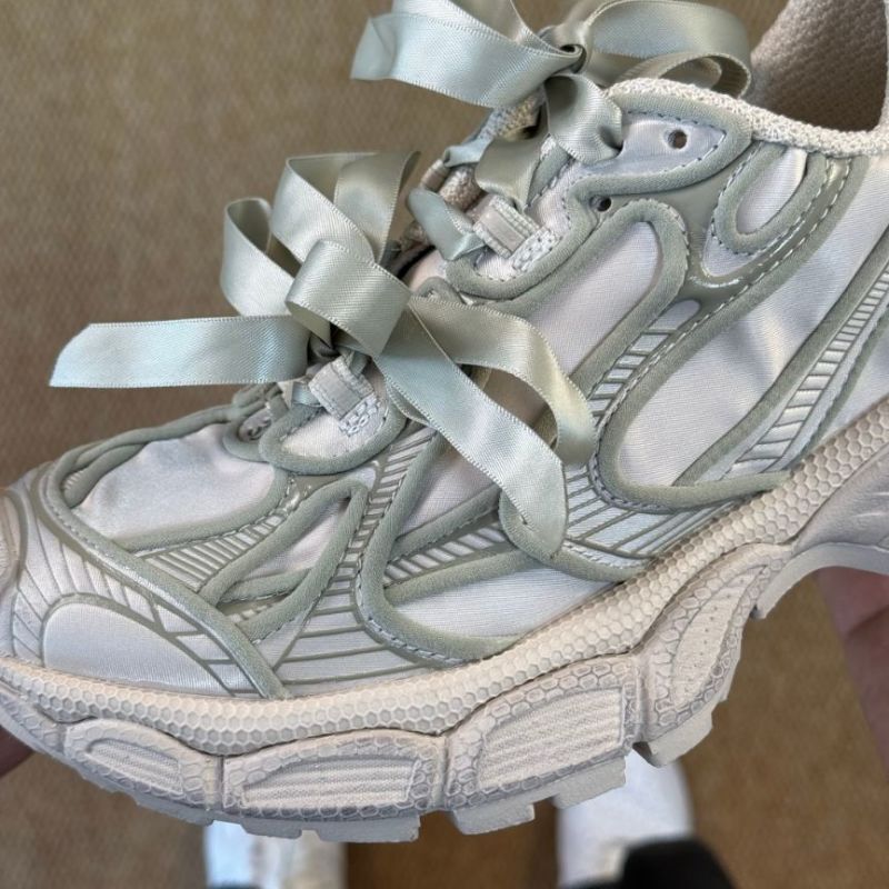 Balenciaga Runner Sneaker Ribbon Laces Light Grey - Image 5