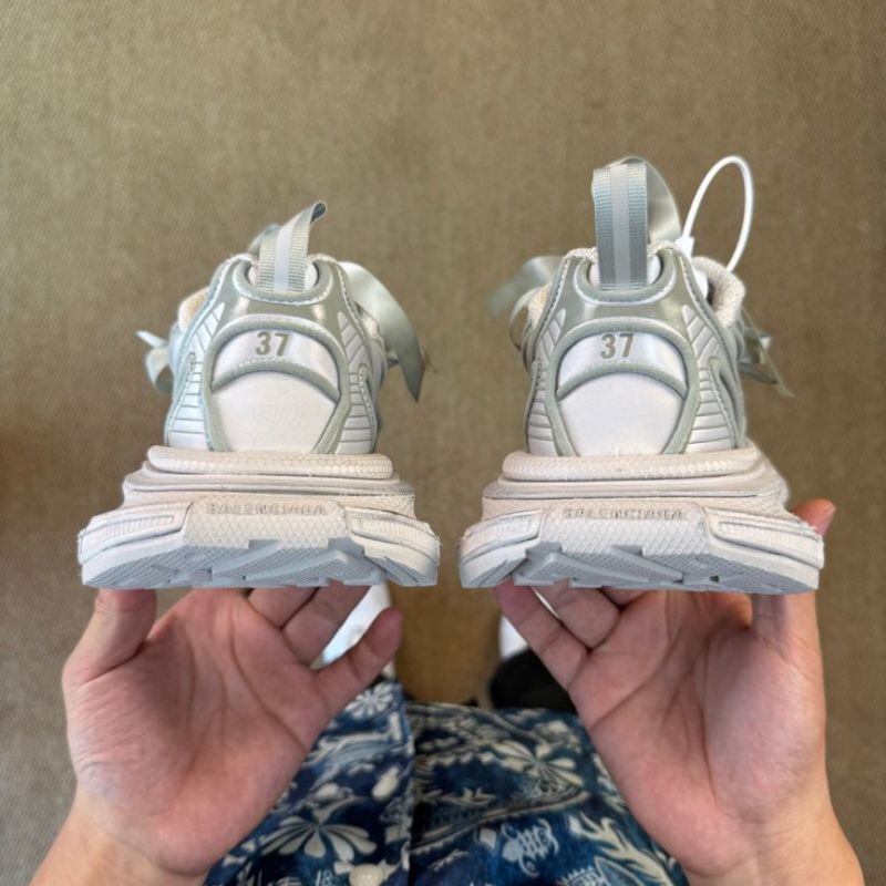 Balenciaga Runner Sneaker Ribbon Laces Light Grey - Image 7