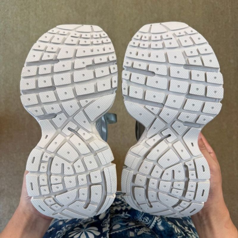 Balenciaga Runner Sneaker Ribbon Laces Light Grey - Image 8