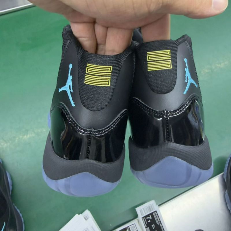 Air Jordan 11 Retro Gamma Blue 378038-006 - Image 4