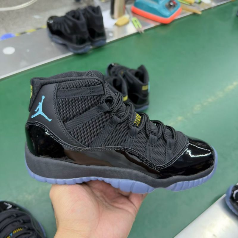 Air Jordan 11 Retro Gamma Blue 378038-006 - Image 8