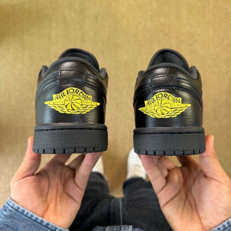 Air Jordan 1 Low SE Elephant Black Dark Smoke Grey Rush Yellow DX9223-001 - Image 6