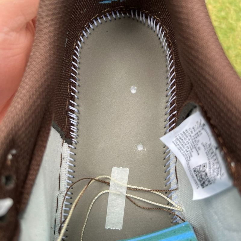 Travis Scott x Air Jordan 1 Low Dark Mocha Pink - Image 4