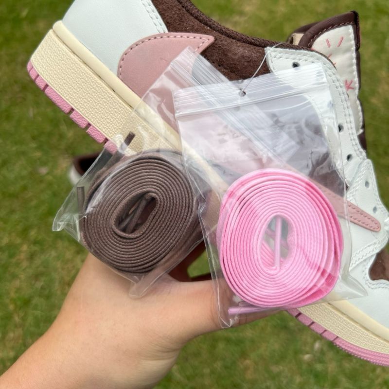 Travis Scott x Air Jordan 1 Low Dark Mocha Pink - Image 5