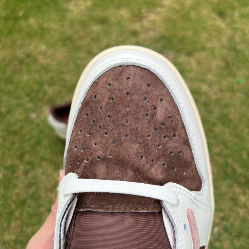 Travis Scott x Air Jordan 1 Low Dark Mocha Pink - Image 7