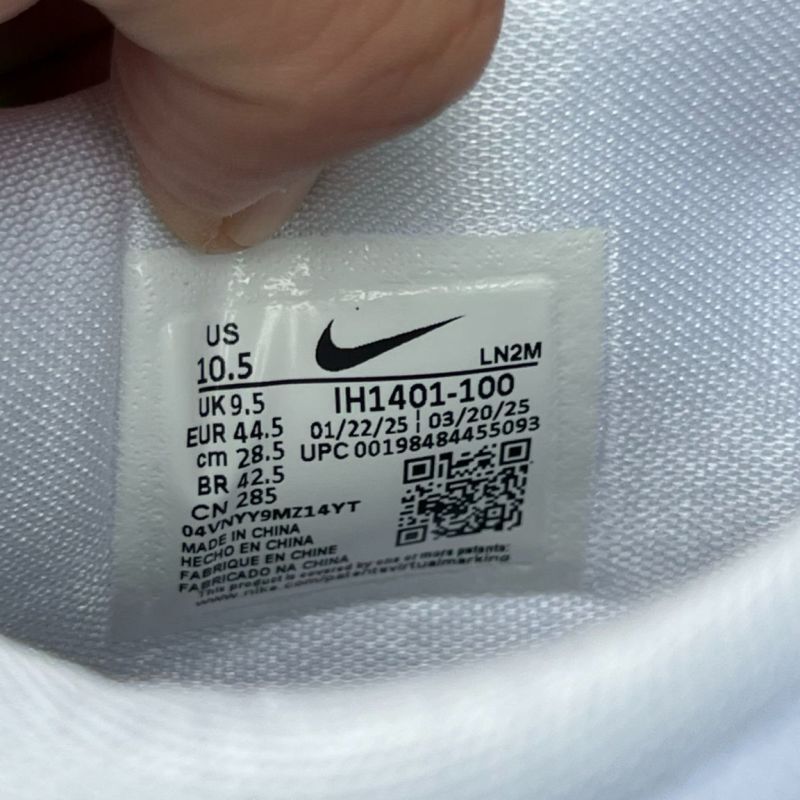 Nike Kobe 9 EM Low White Court Purple Black 646701-105 - Image 3