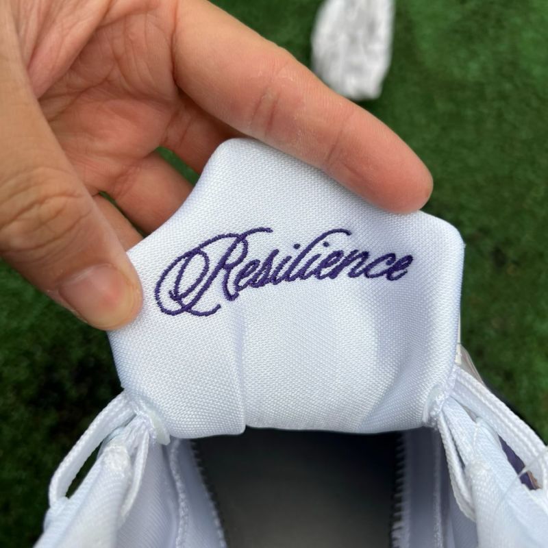 Nike Kobe 9 EM Low White Court Purple Black 646701-105 - Image 4