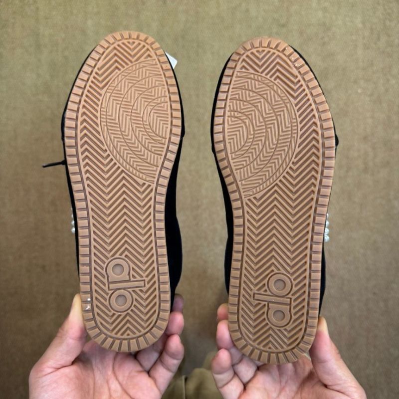 Chanel Black Suede Ribbon Pearl Sneakers - Image 7