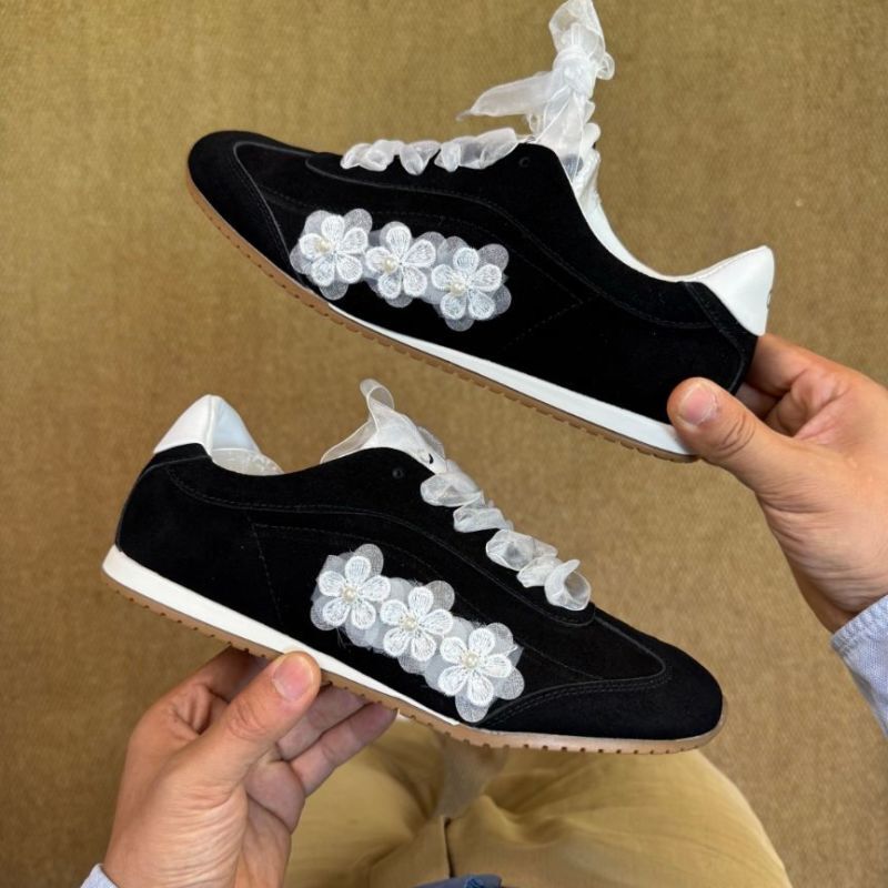 Chanel 22K Black Suede & Mesh Trainers with Pearl Flowers G38749 - Image 8