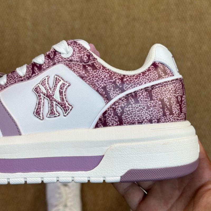 MLB New York Yankees Big Ball Chunky P Monogram Sneakers 3ASHCRK3N-50LLV White Lavender - Image 6