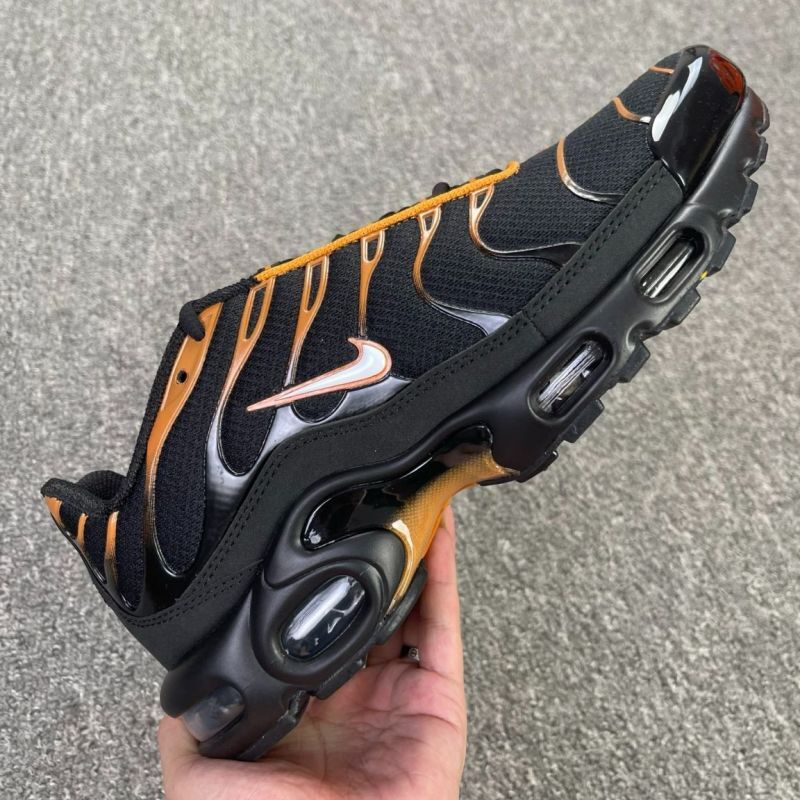 Nike Air Max Plus TN Black Metallic Copper