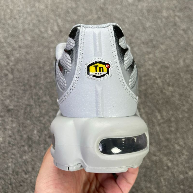 Nike Air Max Plus Wolf Grey Black DH4776-001 - Image 5