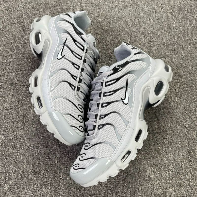 Nike Air Max Plus Wolf Grey Black DH4776-001 - Image 8