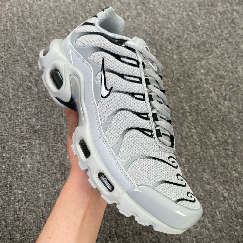 Nike Air Max Plus Wolf Grey Black DH4776-001 - Image 9