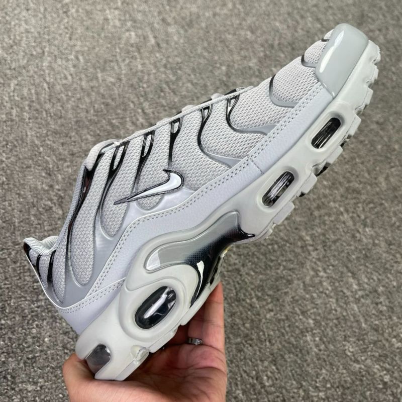 Nike Air Max Plus Wolf Grey Black DH4776-001 - Image 10