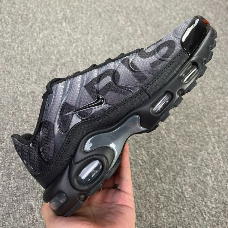 Nike Air Max Plus TN SE Big Logo Black Dark Grey AQ1088-002