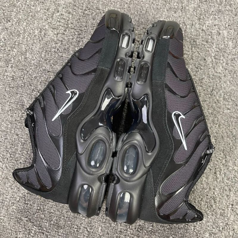 Nike Air Max Plus TN Triple Black 604133-050 - Image 6