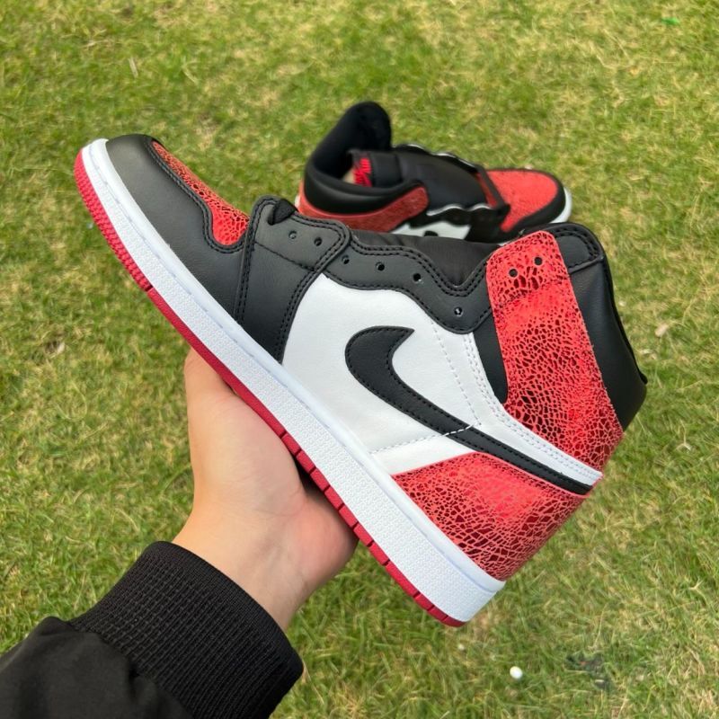 Air Jordan 1 Retro High OG Black Toe Origin Story Red - Image 9