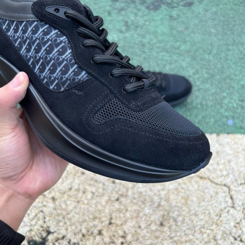 Dior Vibe Low-Top Sneaker Black Oblique - Image 3