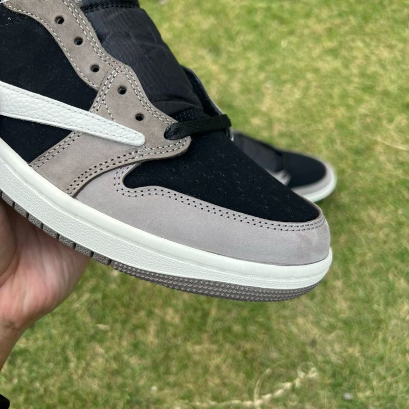 Travis Scott x Air Jordan 1 Low OG Black Phantom DM7866-001 - Image 6