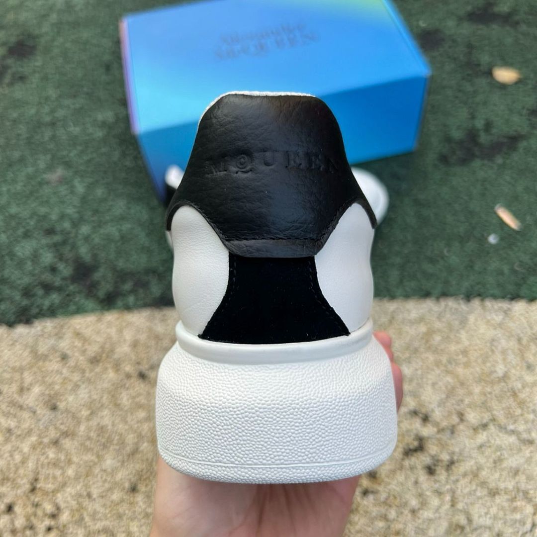 Alexander McQueen Oversized Sneaker White Leather Black Heel Tab 553770 WHGP7 9061 - Image 8