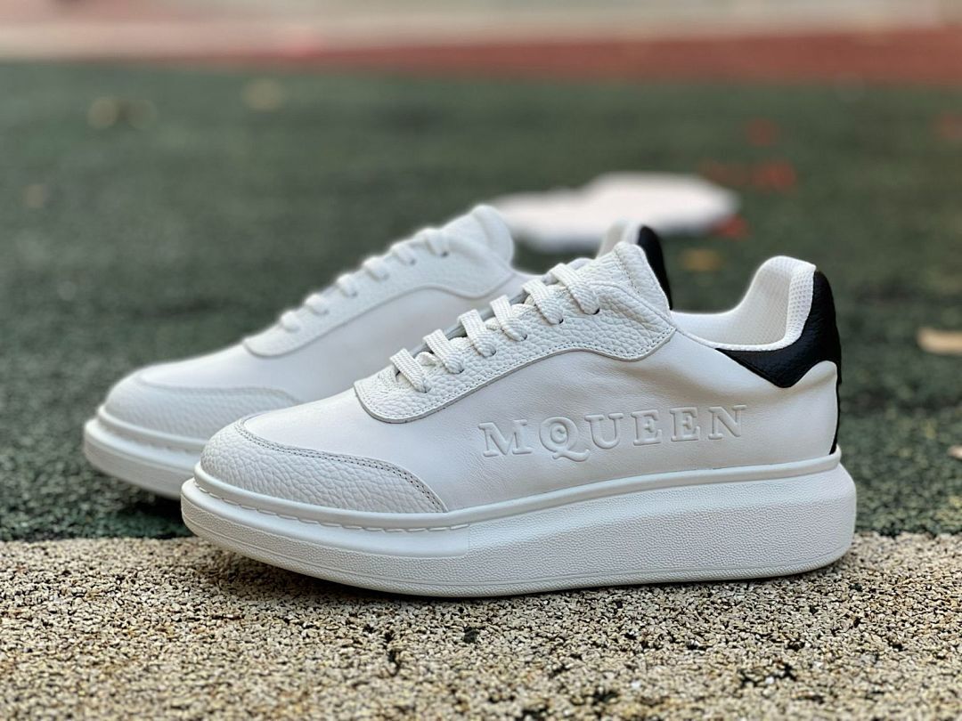 Alexander McQueen Oversized Sneaker White Leather Black Heel Tab 553770 WHGP7 9061 - Image 10