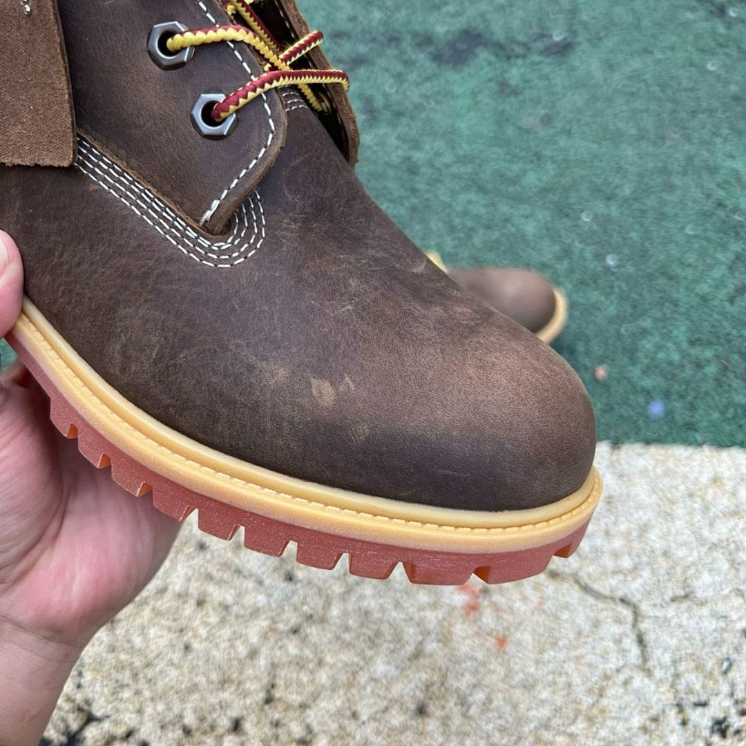 Timberland Men's 6-Inch Premium Waterproof Boots Dark Brown Nubuck Red Lug Sole A10001 - Image 3