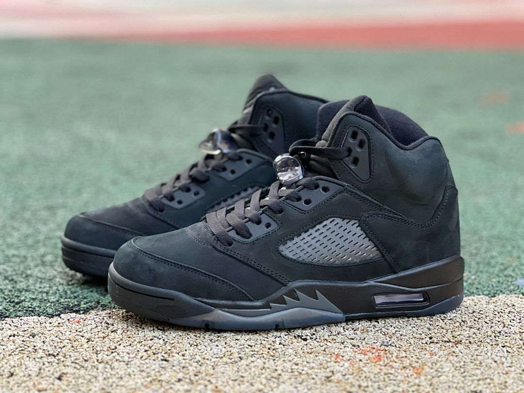 Air Jordan 5 Retro Black Cat CU6675-006 Men's Shoes Triple Black Stealth Premium Nubuck Basketball Sneakers
