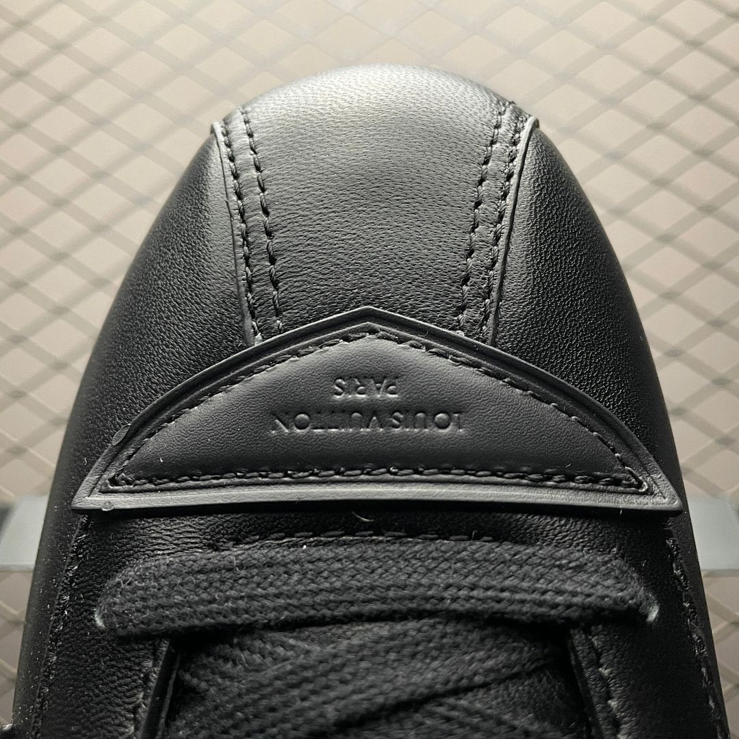 Louis Vuitton LV Runner Monogram Embossed Black Leather Low-Top Sneakers - Image 4
