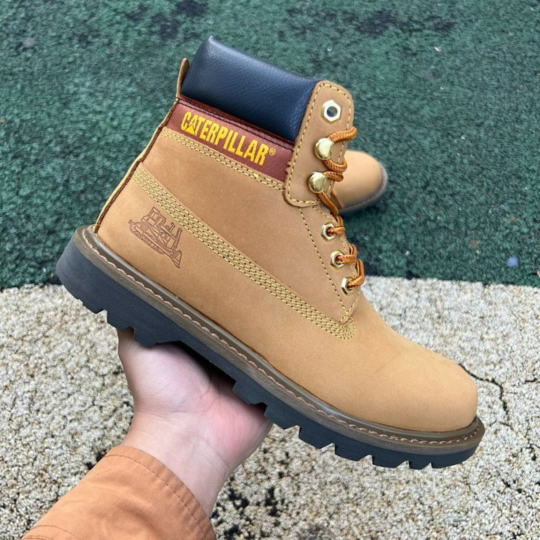 Caterpillar Men's Colorado Classic Work Boots Honey Reset with Bulldozer Logo - Image 10