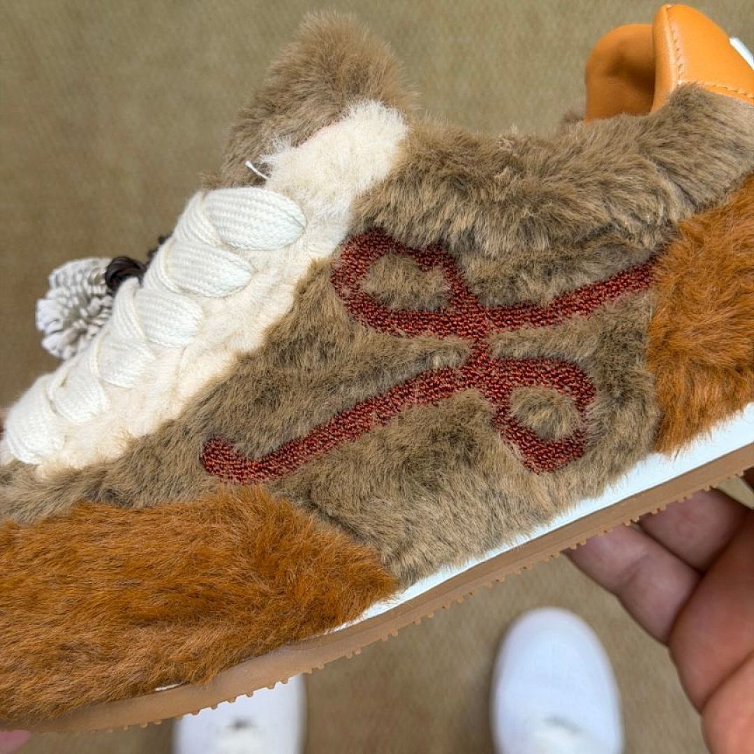 Loewe L.A. L Knot Furry Low-Top Sneakers Brown Ecru Red, Luxury Designer Trainers, Fluffy Shearling Shoes, Unisex - Image 6