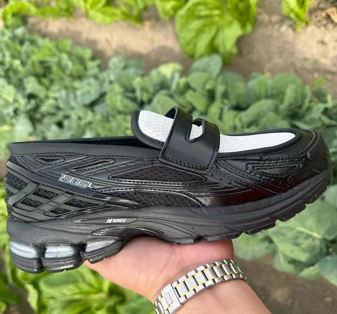 New Balance 1906L Mary Jane Black Sneakers - Image 2