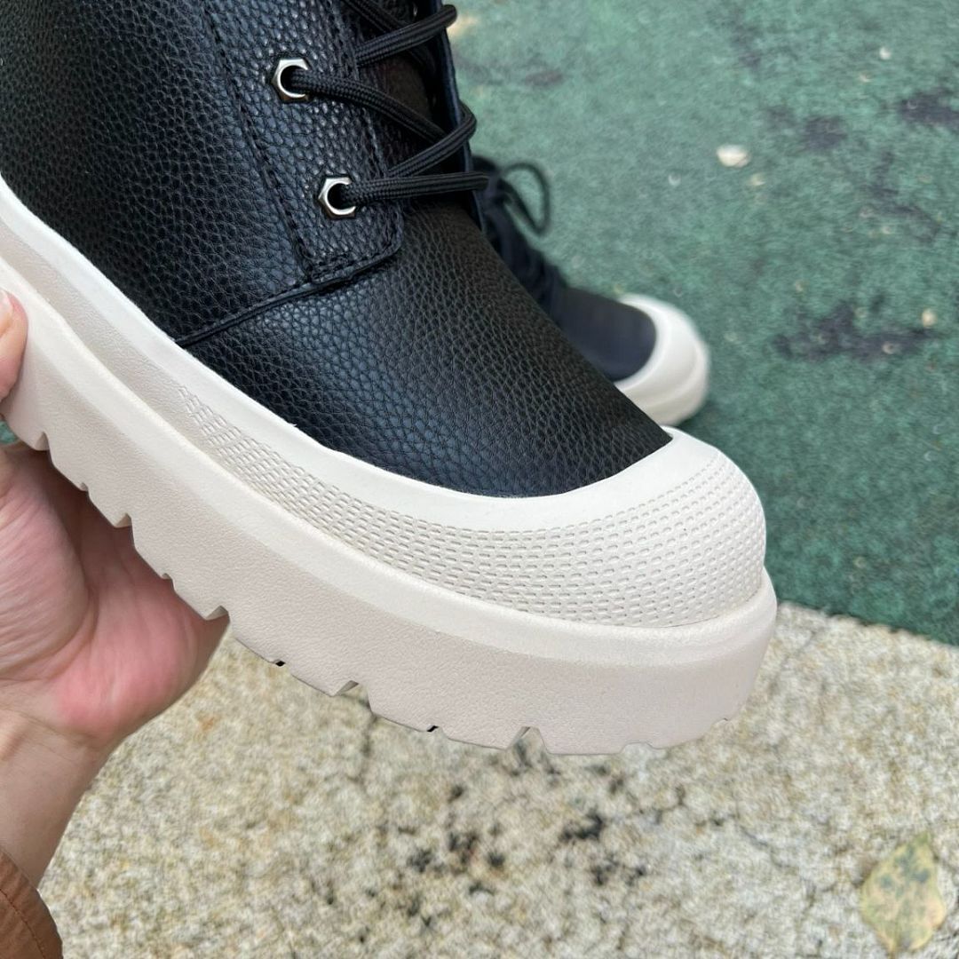 Black Pebbled Leather Lace-Up Combat Boots with Cream Chunky Platform Sole - Image 4